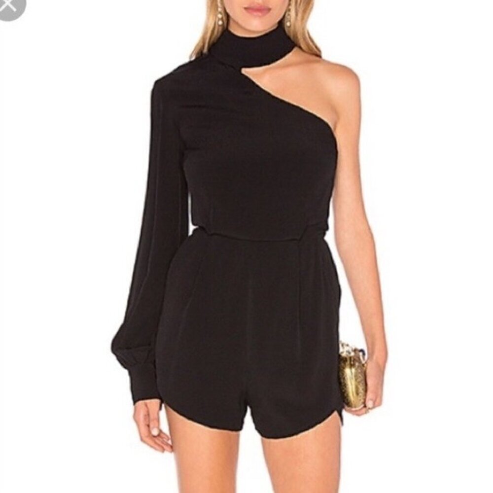 Elliatt Black Asymmetric One-Shoulder Long-Sleeve Romper